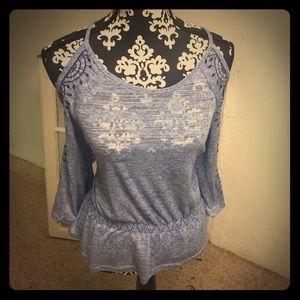 NWT SKIES ARE BLUE COLD SHOULDER TOP: stitch fix